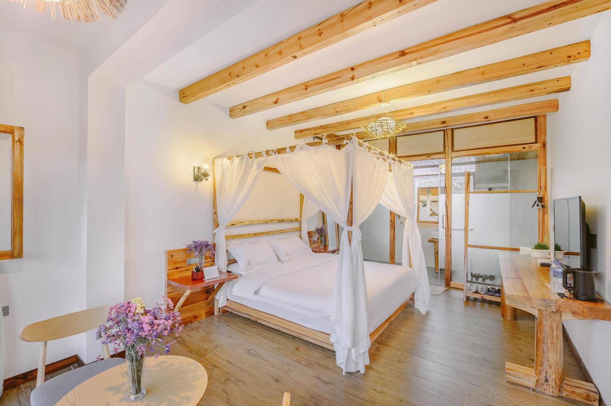 Swallow Nest Guesthouse Куньмин Экстерьер фото