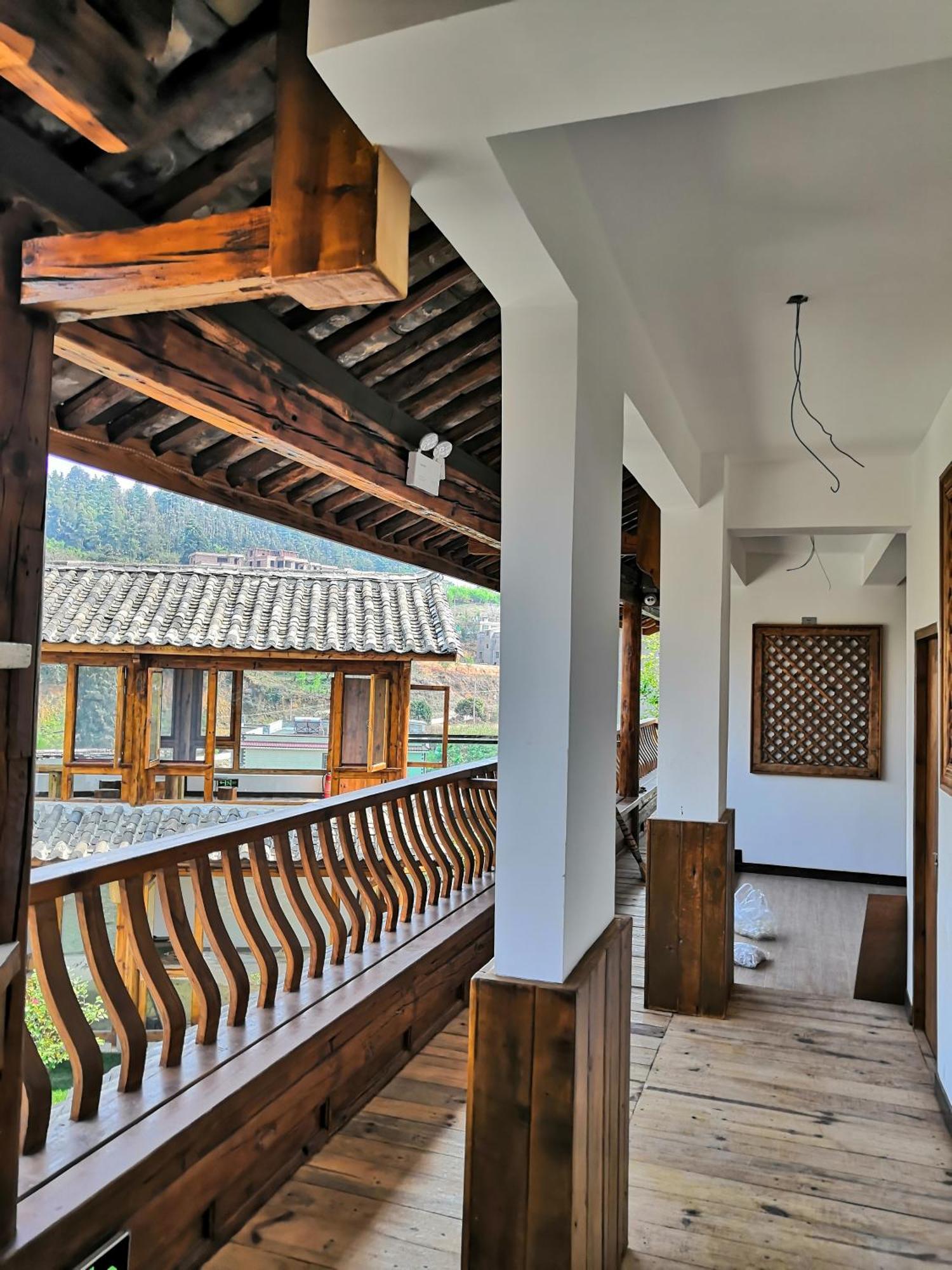 Swallow Nest Guesthouse Куньмин Экстерьер фото