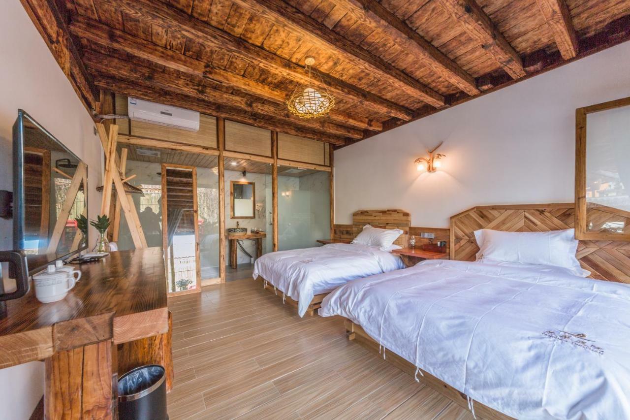 Swallow Nest Guesthouse Куньмин Экстерьер фото