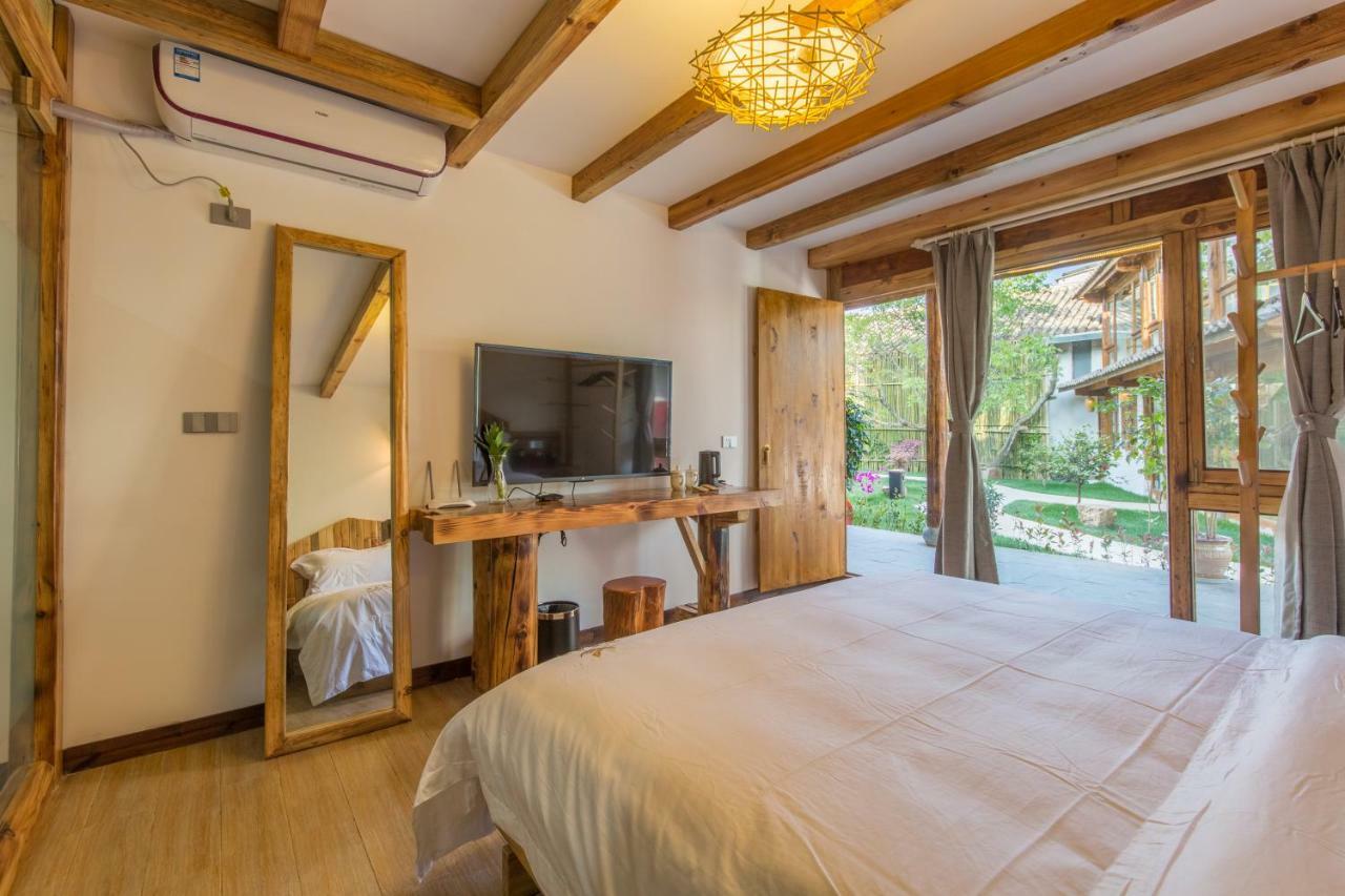 Swallow Nest Guesthouse Куньмин Экстерьер фото