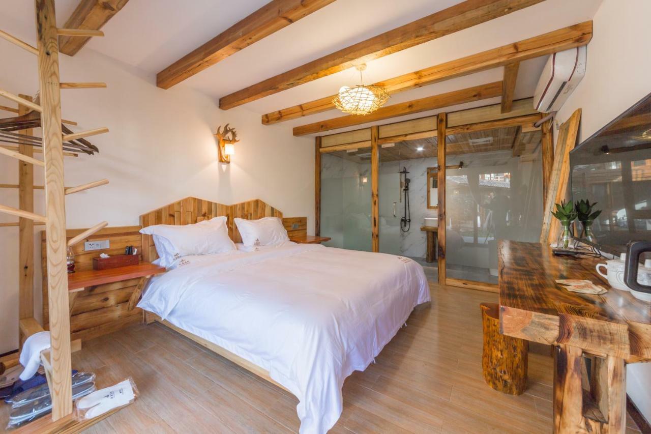 Swallow Nest Guesthouse Куньмин Экстерьер фото