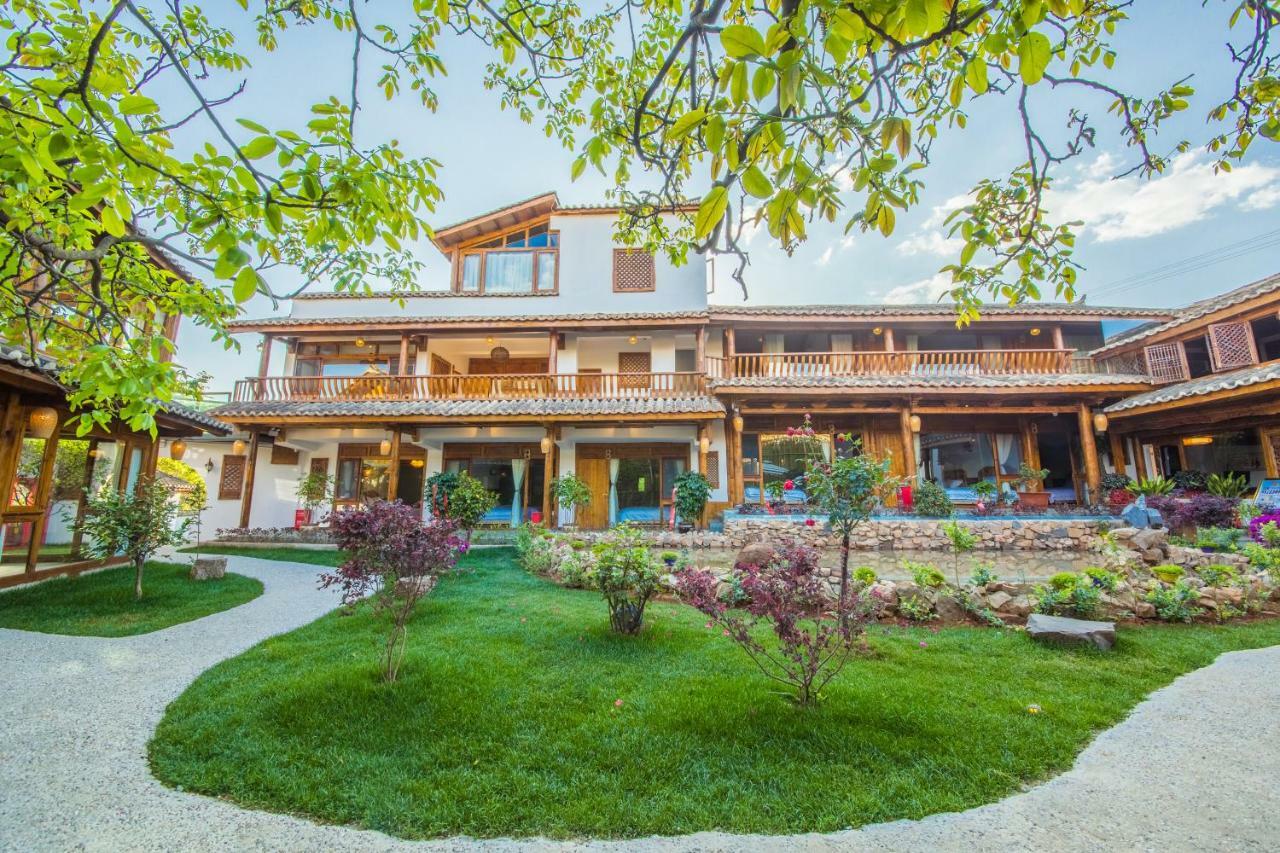 Swallow Nest Guesthouse Куньмин Экстерьер фото