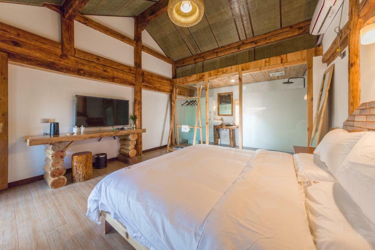 Swallow Nest Guesthouse Куньмин Экстерьер фото