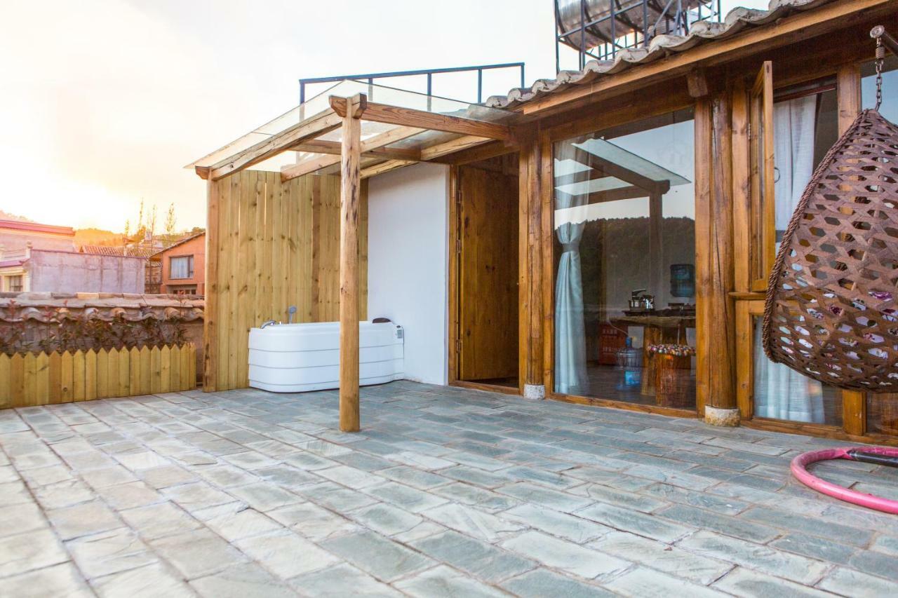 Swallow Nest Guesthouse Куньмин Экстерьер фото
