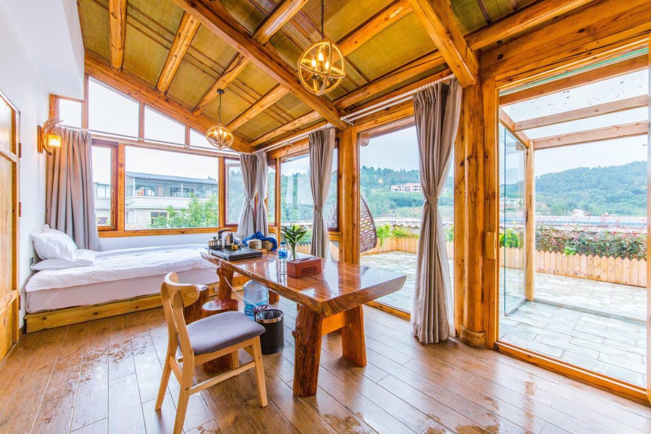 Swallow Nest Guesthouse Куньмин Экстерьер фото